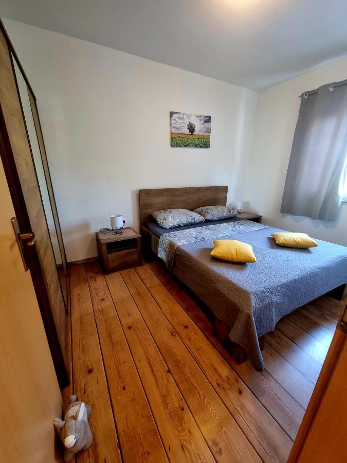 Apartments Ema Pula Ngoại thất bức ảnh