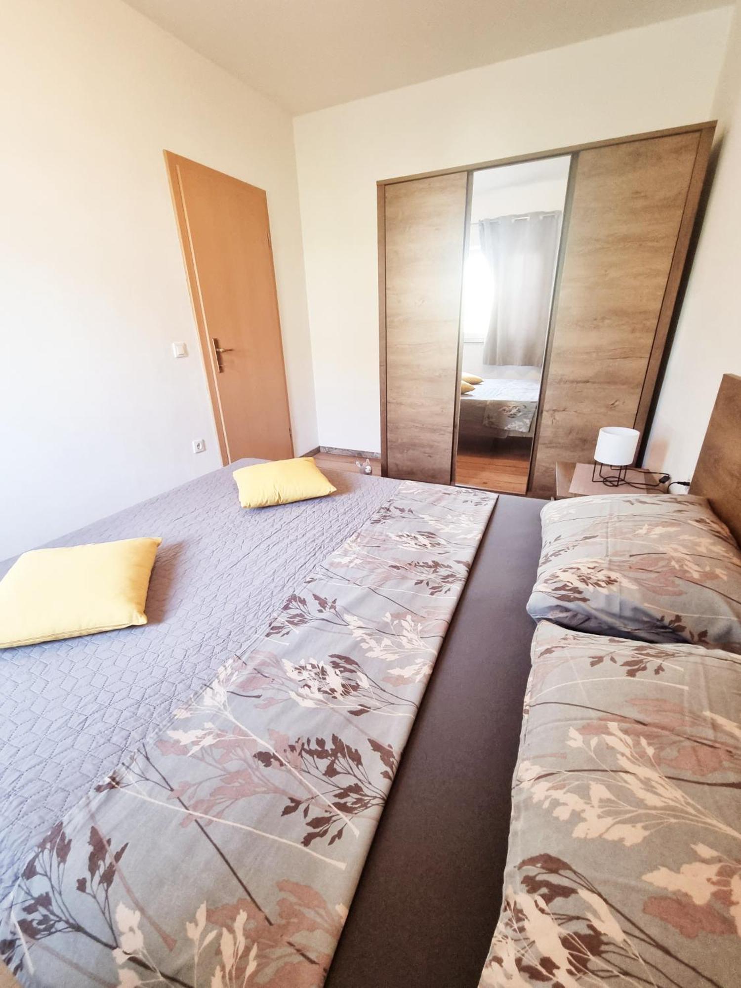 Apartments Ema Pula Ngoại thất bức ảnh
