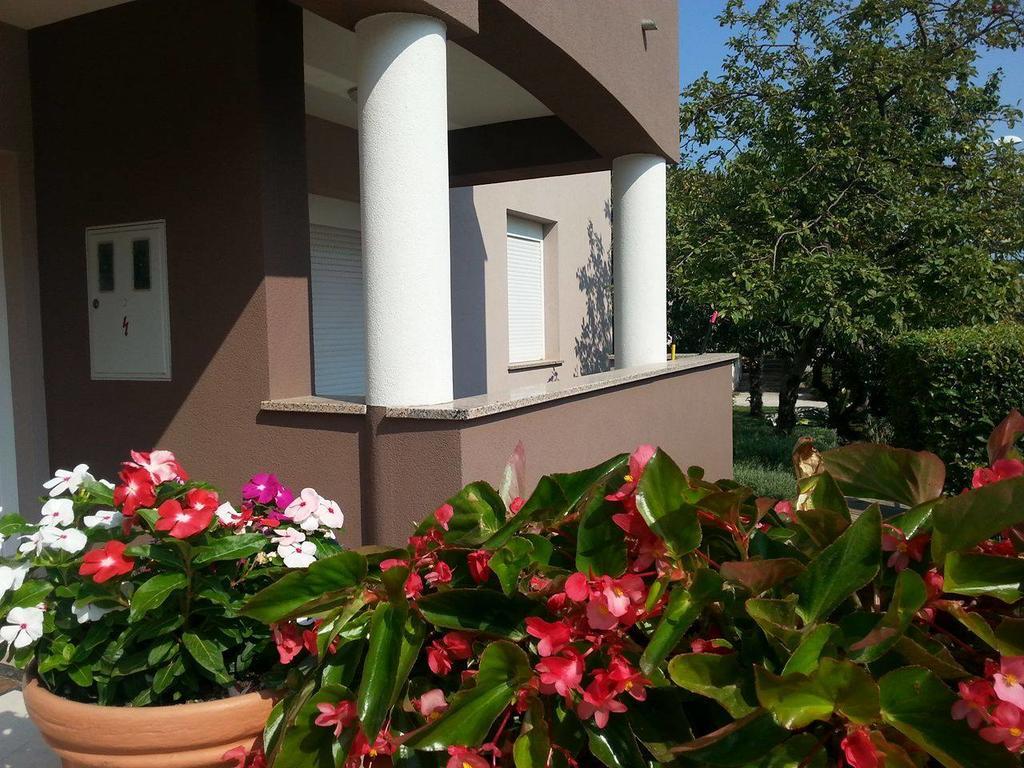 Apartments Ema Pula Ngoại thất bức ảnh